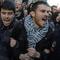 Giáo dục - du học - Hungary: SV biểu tình phản đối cải cách giáo dục