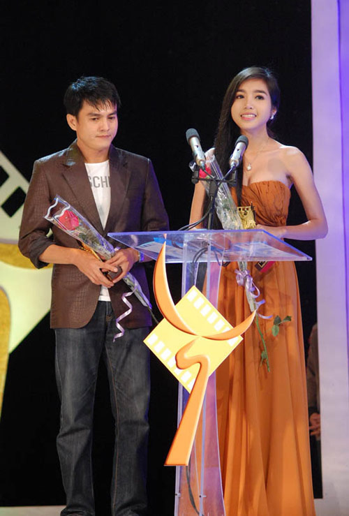 Những phim dậy sóng màn ảnh 2012 - 7