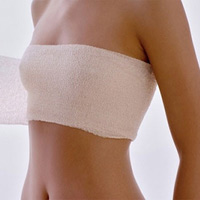 Sức khỏe đời sống - Biến dạng ngực vì thu nhỏ nhũ hoa