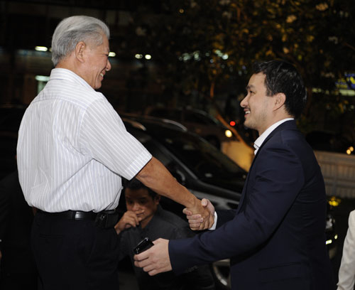 Bé Bảo Nam đến mừng hạnh phúc mẹ - 1