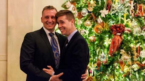 Màn cầu hôn đồng tính đầu tiên tại Nhà Trắng - 1