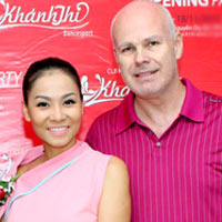 Ca nhạc - MTV - Thu Minh làm "tiệc cưới" vào Ngày tận thế