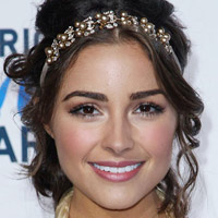 Người mẫu - Hoa hậu - "Tân Hoa hậu không cao nhưng rất đẹp!"