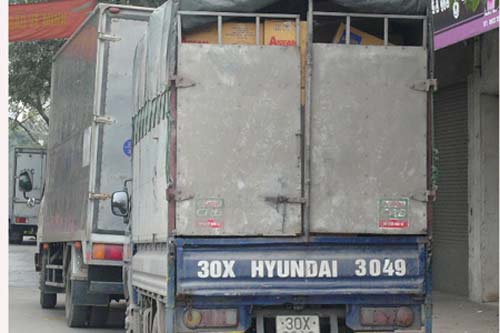 Lọt vào “lò” bánh kẹo siêu bẩn! - 5