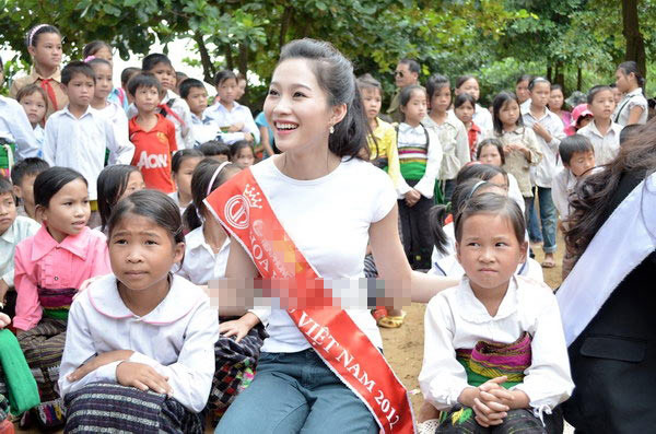 4 người đẹp giản dị nhất showbiz Việt - 10