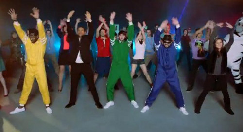 Chàng béo Psy "đập vỡ cây đàn" - 6