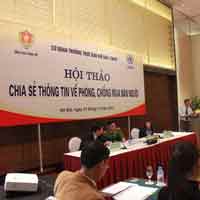 Tin tức trong ngày - Đủ kiểu mua bán người qua biên giới