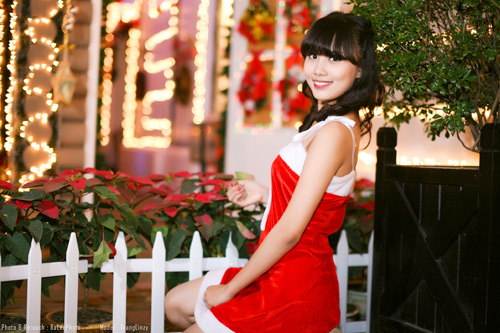 Hot girl Phương Đông xinh tươi trên phố Noel - 5