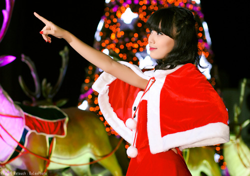 Hot girl Phương Đông xinh tươi trên phố Noel - 6