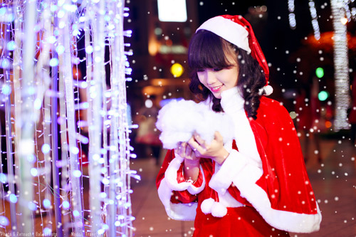 Hot girl Phương Đông xinh tươi trên phố Noel - 18