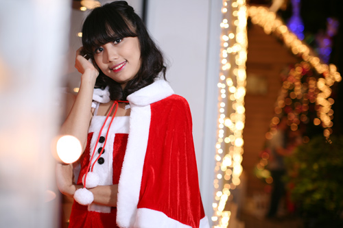 Hot girl Phương Đông xinh tươi trên phố Noel - 13