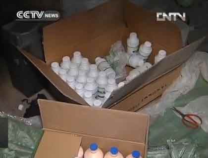 Gà kháng sinh: Cơ quan chức năng im lặng - 2