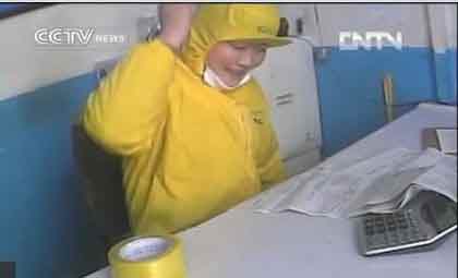 Gà kháng sinh: Cơ quan chức năng im lặng - 4