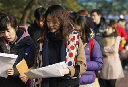 Đột nhập lò luyện thi công chức Hàn Quốc - 11