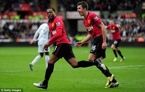 MU: Vô địch nhưng chưa thuyết phục? - 2