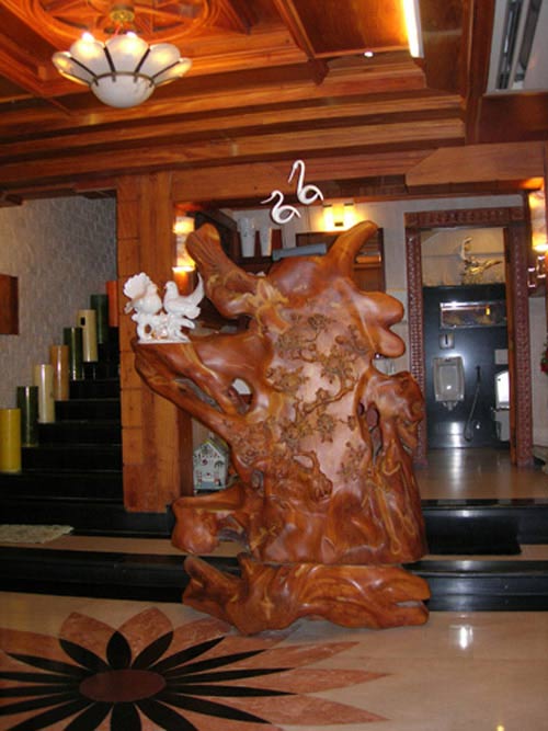 Chàng rể có biệt thự đồ sộ nhất Vbiz - 3