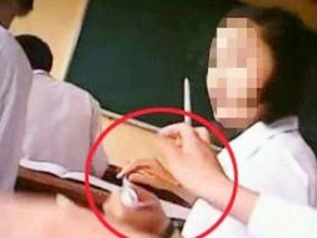 Những sự kiện "chấn động" giáo dục 2012 - 3