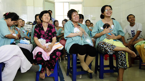 TP.HCM: Hơn 72.000 trẻ sinh ra trong năm Rồng - 1