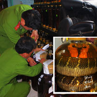 Tin tức trong ngày - HN: Bắt hàng nghìn lít rượu có chất ma túy