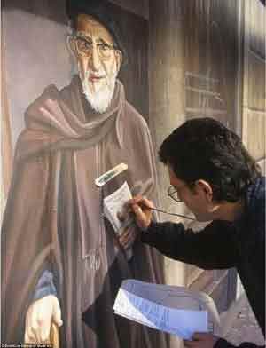 Pháp: Trường yêu cầu SV vẽ tranh lên tường - 4