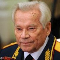 Tin tức trong ngày - Cha đẻ súng AK-47 phải nhập viện