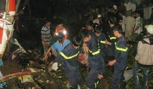 Những TNGT đau lòng nhất năm 2012 - 1