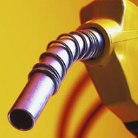 Thị trường - Tiêu dùng - Giá xăng, dầu thế giới bất ngờ tăng mạnh