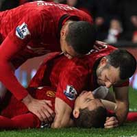 Bóng đá - MU: Sir Alex trổ tài “xoay tua”