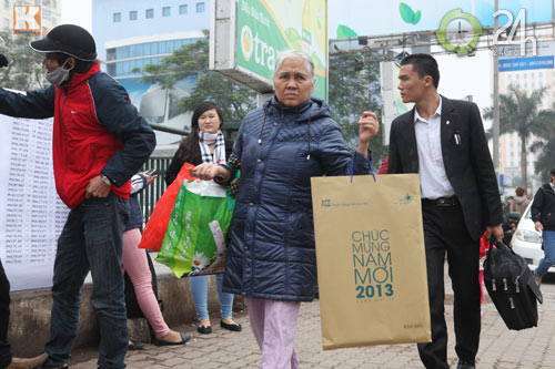 Ùn ùn về quê đón năm mới - 2