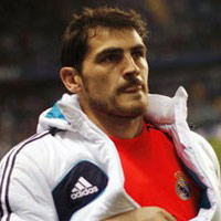 Bóng đá - Real: Mou “trảm” Casillas là đúng?