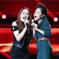 Sao ngoại-sao nội - Hương Giang gây bất ngờ khi hát cùng Hoàng Quyên