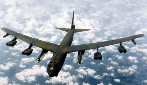 Sụp đổ "thần tượng B-52" - 2