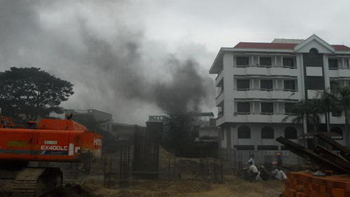 Trẻ nghịch lửa, gọi "bà hỏa" đến - 1