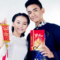  - Bản sao Phương Trinh đón xuân bên hotboy Idol