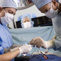 Sức khỏe đời sống - “Của quý” biến dạng vì bơm silicon