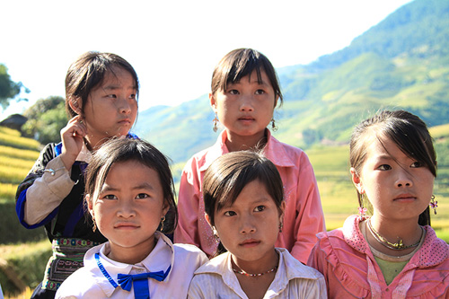 Nụ cười hồn nhiên của trẻ em Mù Cang Chải - 11