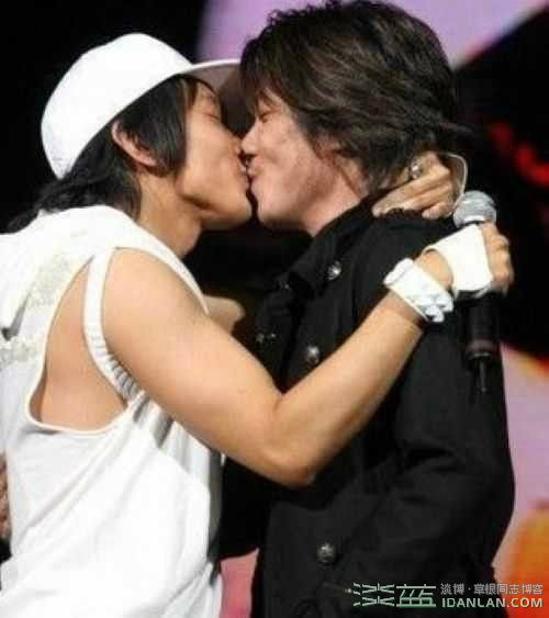 Bỏng rẫy nụ hôn đồng giới sao Hoa ngữ - 10