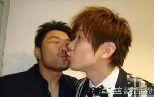 Bỏng rẫy nụ hôn đồng giới sao Hoa ngữ - 11