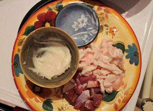 Người 5 năm chỉ ăn thịt tươi sống - 2