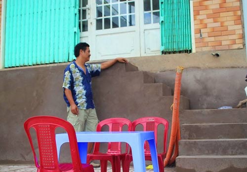 Bắc thang leo lên nhà ở con đường đẹp nhất TPHCM - 7