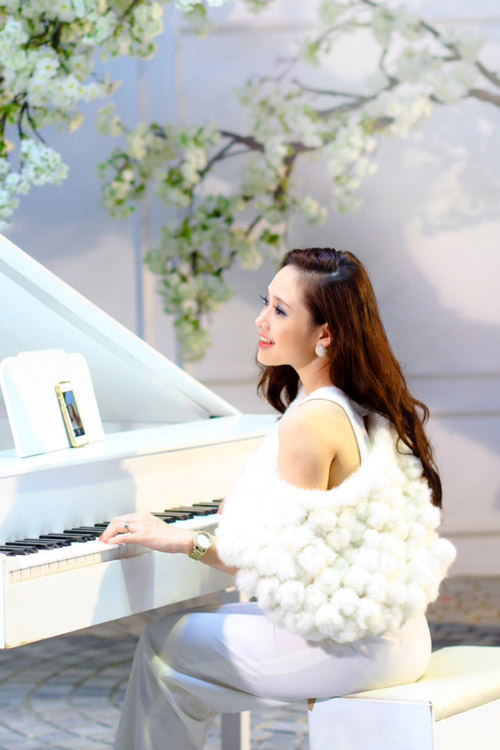 Mặc đẹp như Ngọc Trang khúc giao mùa - 8