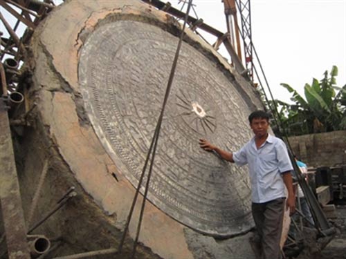 Gặp người đúc trống đồng "khủng" ở Thanh Hóa - 2