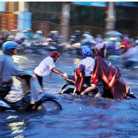 Mực nước trên sông Sài Gòn đạt báo động 3