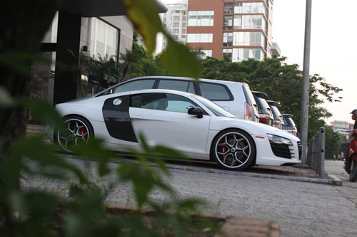 Những siêu xe "khủng" từng xuất hiện tại Hà Nội - 7