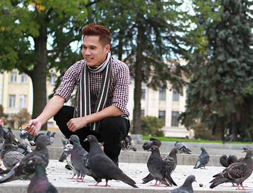 Viết Quang hát nhạc tình nhưng không ủy mị - 6