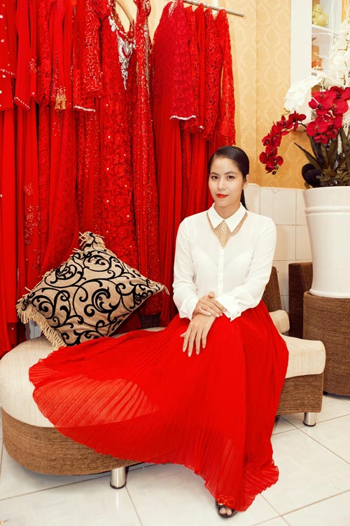 Linh Chi trẻ trung cùng váy xòe - 8