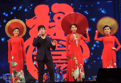 Phương Thanh nức nở bên Quang Lê - 12