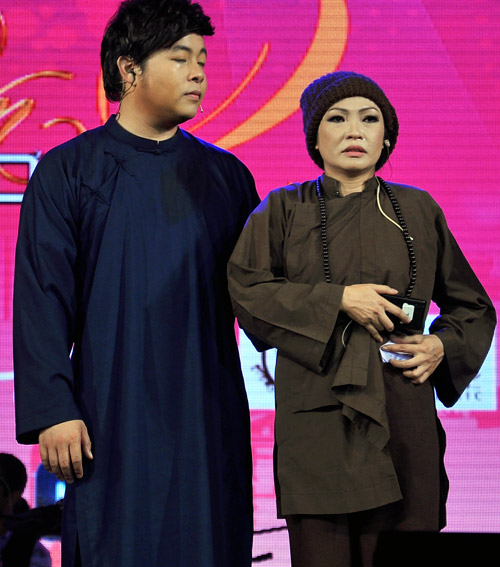 Phương Thanh nức nở bên Quang Lê - 11