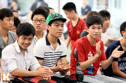 Trầm trồ với cao thủ “Thử thách tâng bóng” - 1