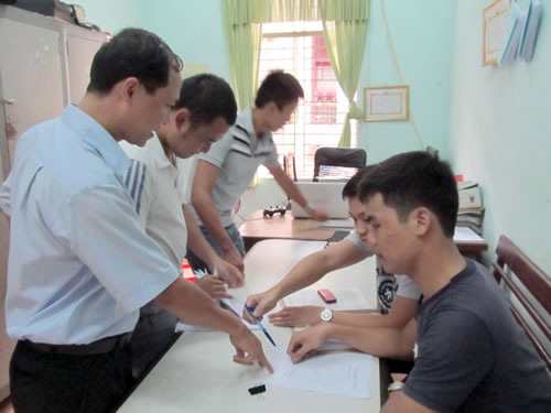 Bí mật trong nhà trọ Hồng Hoa - 2